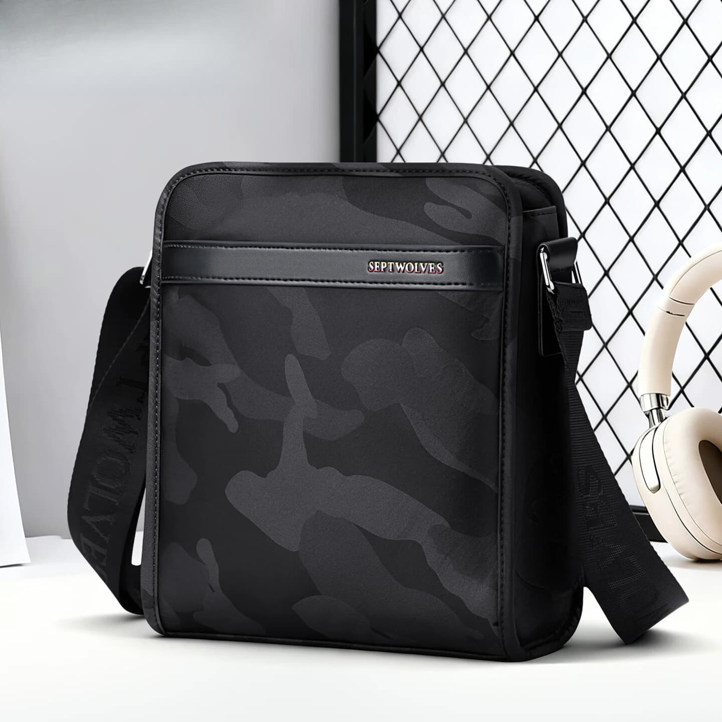 Сумка через плечо SEPTWOLVES Crossbody Bag Камуфляж Черный Мужской - изображение 3
