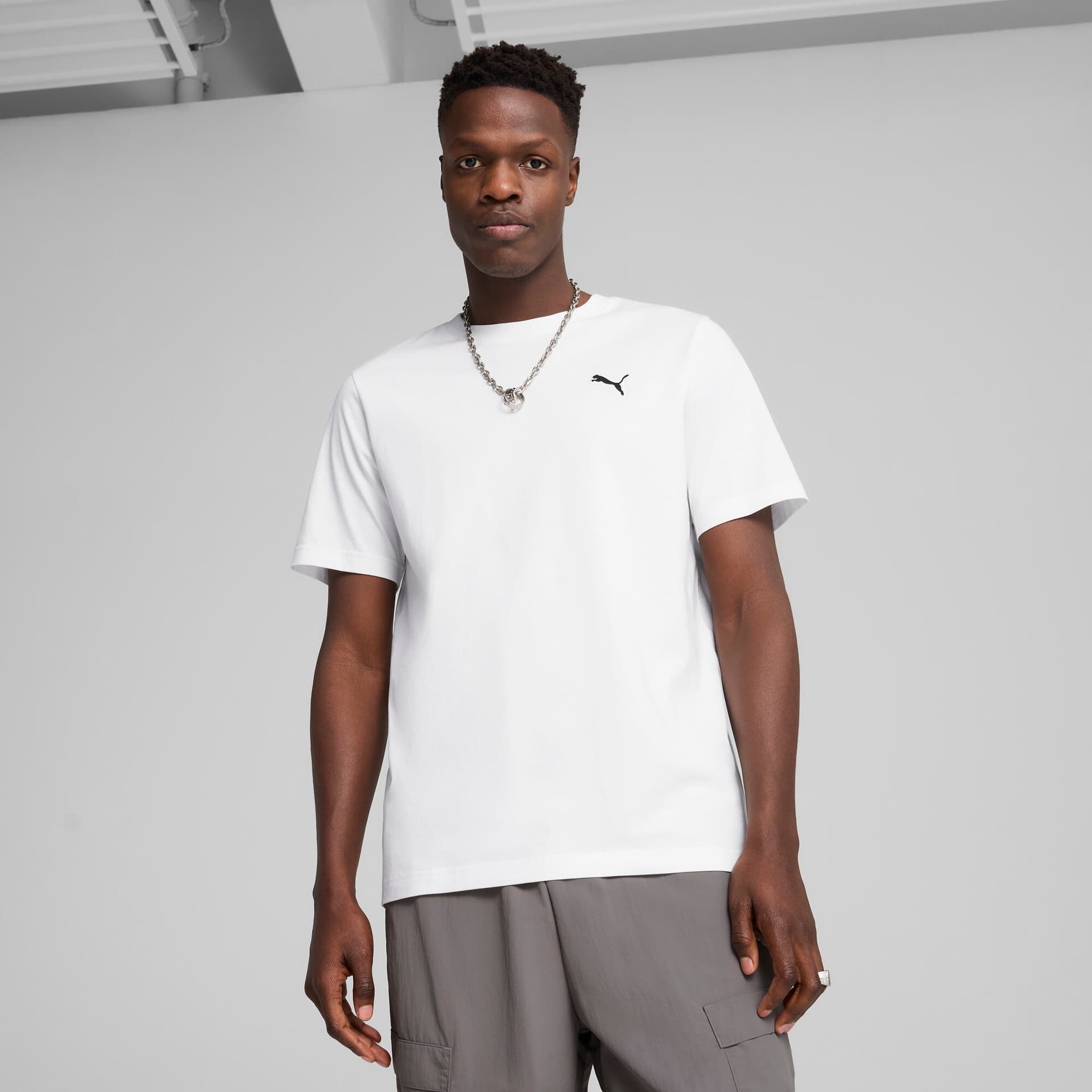Футболка PUMA ESS WARDROBE logoT - изображение 5