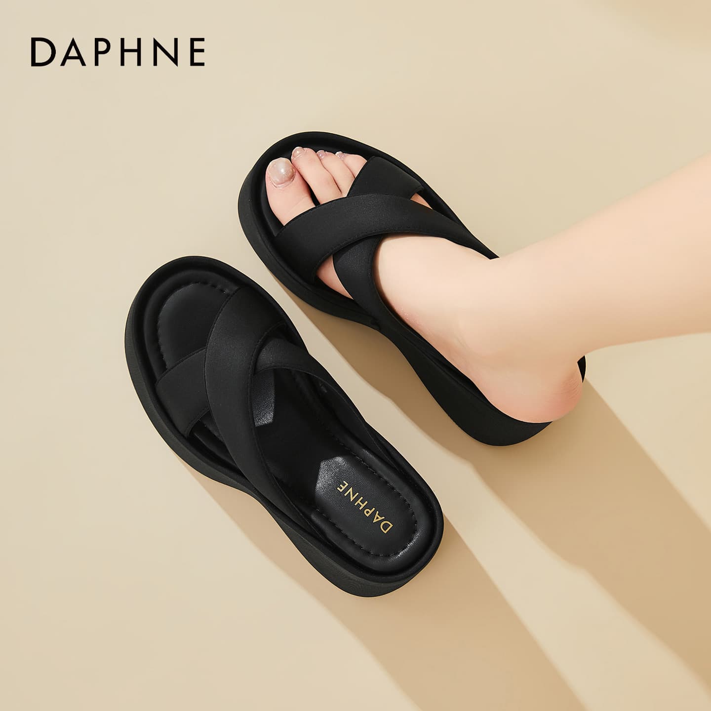 Сандалии Daphne Шлепанцы Женские - изображение 2