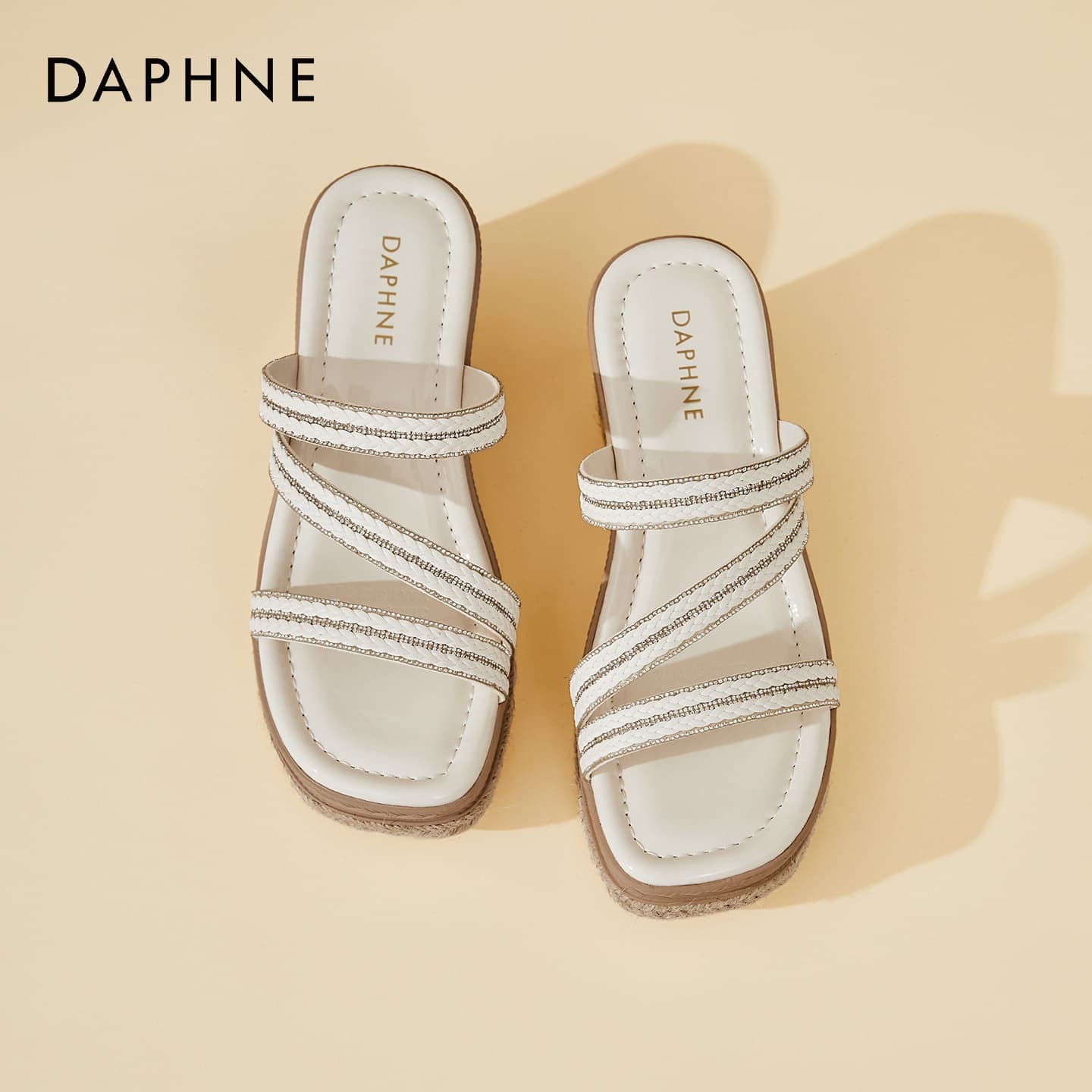 Сандалии Daphne Шлепанцы Женские - изображение 2