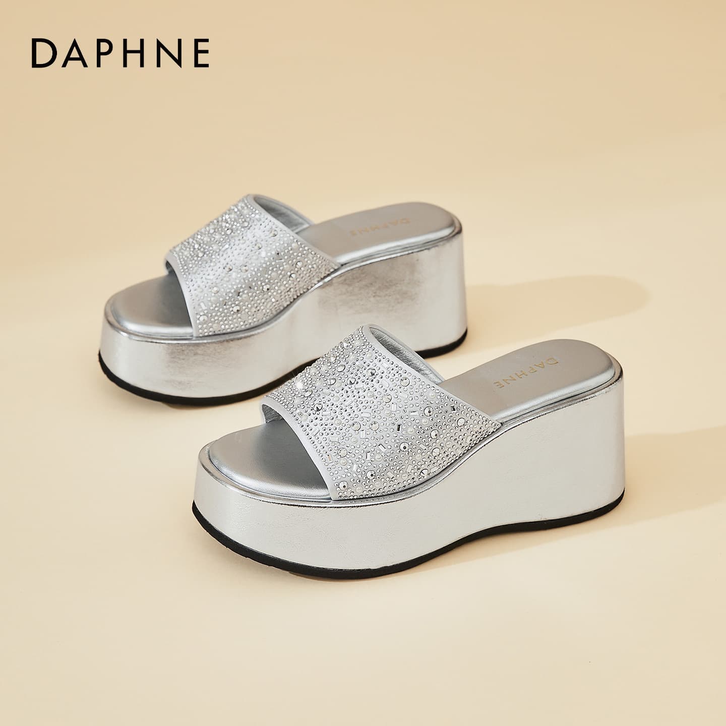 Сандалии Daphne Шлепанцы Женские - изображение 5