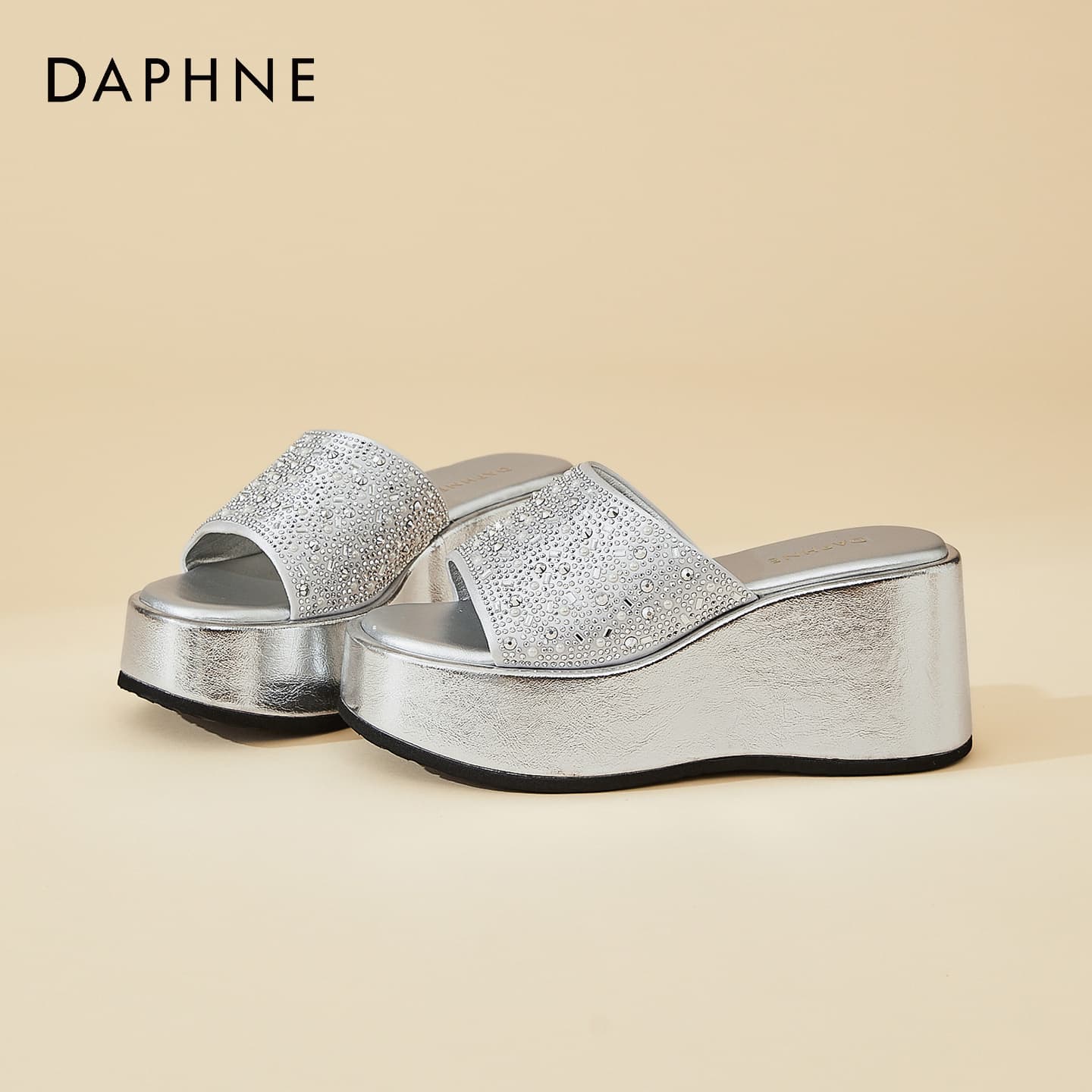 Сандалии Daphne Шлепанцы Женские - изображение 2