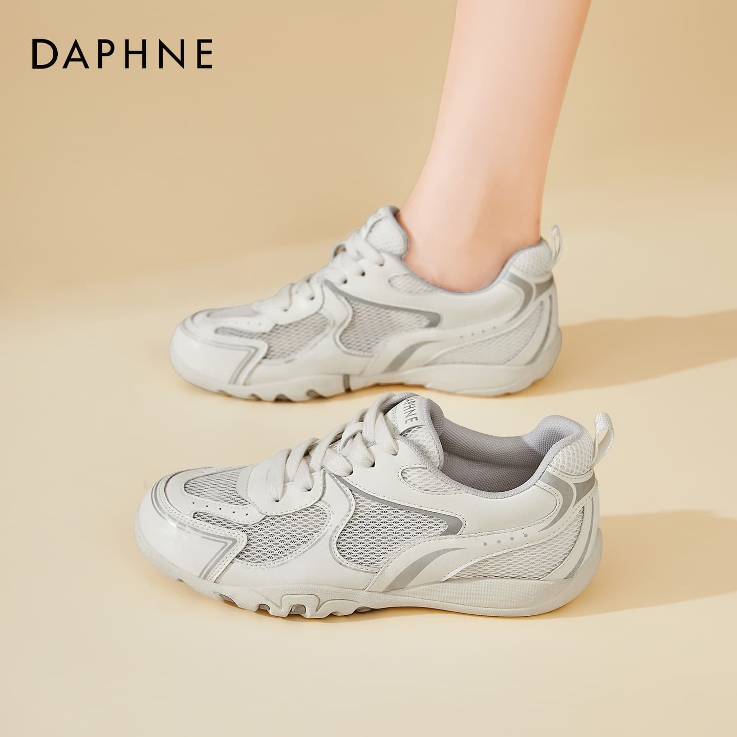 Кроссовки DAPHNE Повседневная обувь для женщин ткань - изображение 4