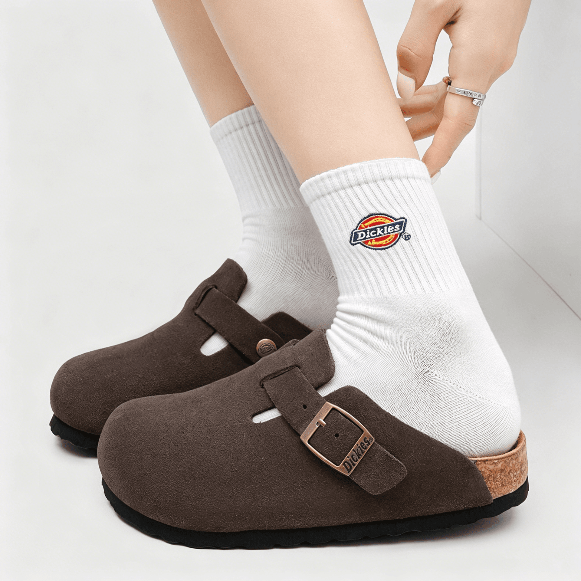 Сандалии Dickies Closed Slippers Dark Coffee Unisex Dickies Закрытые тапочки Темный кофейный Унисекс - изображение 4