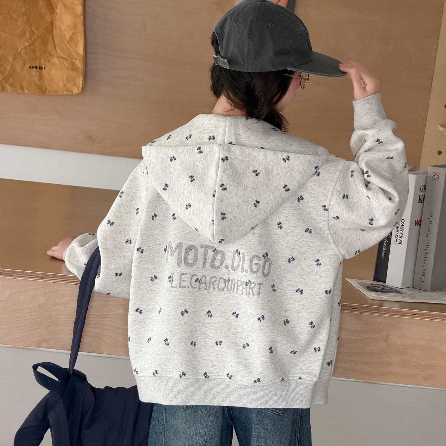 SHIBU Модель R296 Полный принт Бант С капюшоном Пальто Вересковый серый Kids Топы - изображение 5
