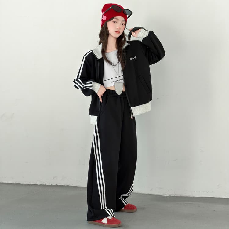 BOBBY ABLEY Черный Kids Повседневные спортивные костюмы Наборы - изображение 2