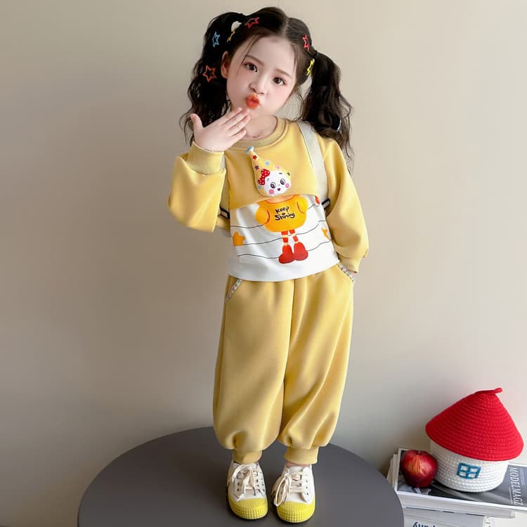 BOBBY ABLEY Желтый Kids Повседневные спортивные костюмы Наборы - изображение 2