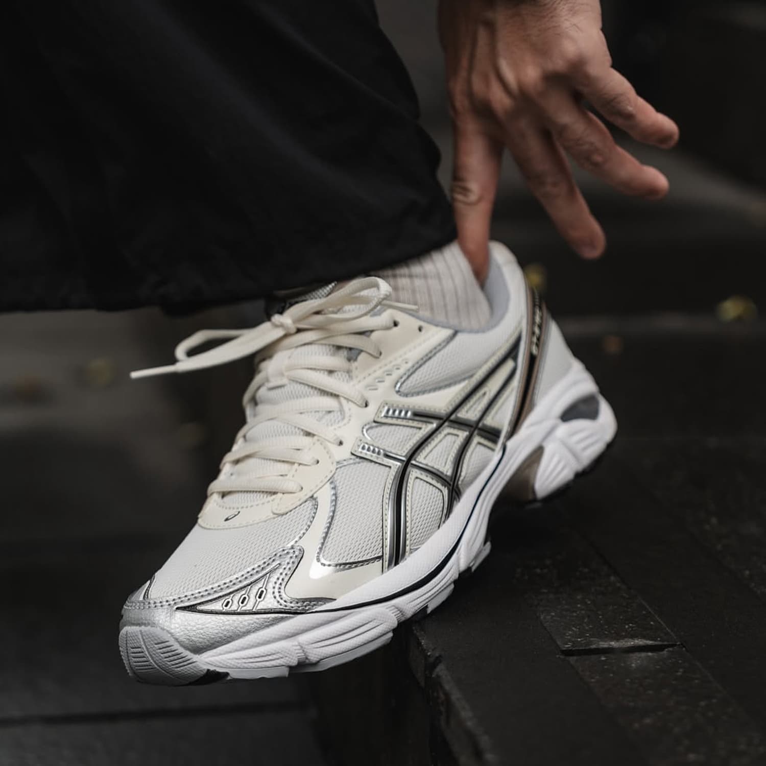 Кроссовки для бега Asics GT-2160 Beige — фото 7