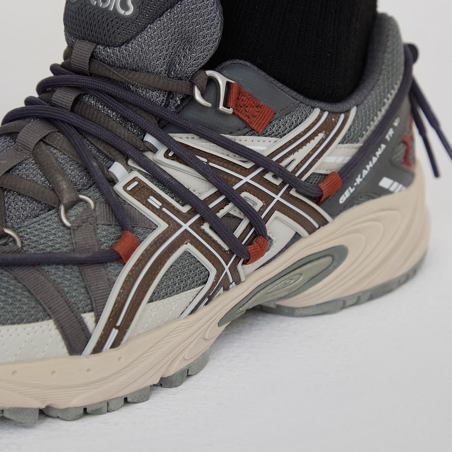 Кроссовки Asics Gel-Kahana TR V2 Dark Night Grey - изображение 13