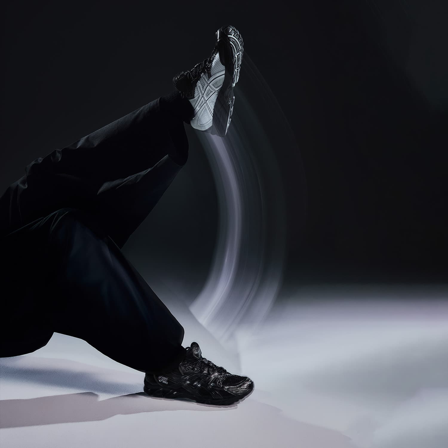 Кроссовки для бега ASICS Гель Nimbus 10,1 Амортизация Устойчивость к износу Дышащие Низкие Кроссовки для бега Унисекс Черный Серый - изображение 5