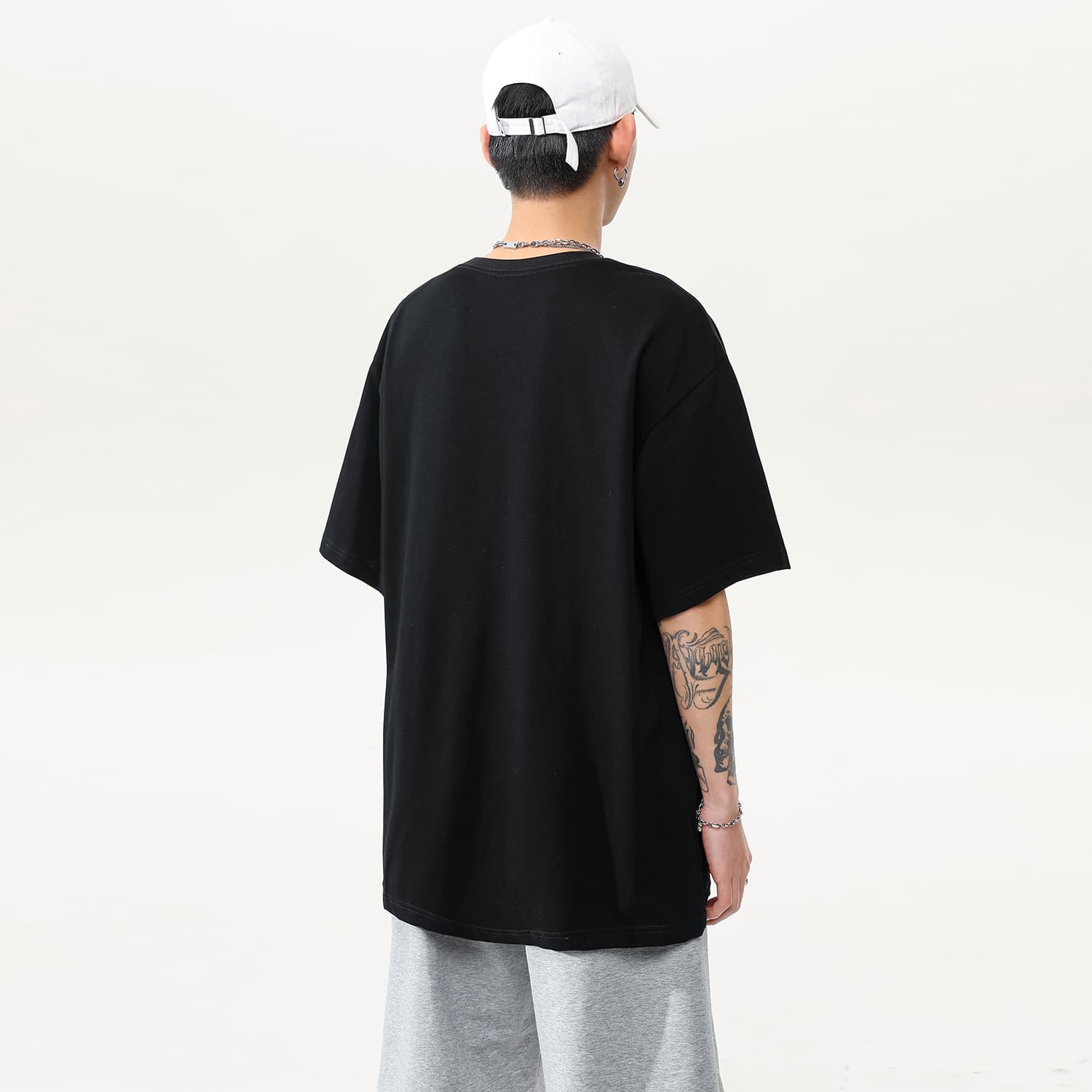 Футболка Baleno Black Cat Print Tee - изображение 4