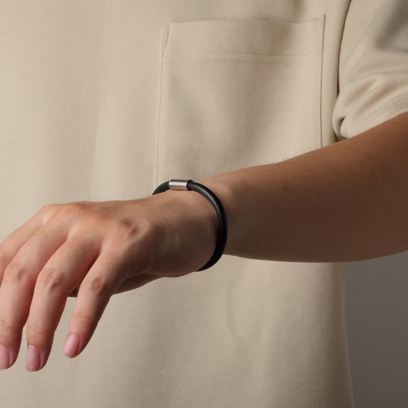 Браслет TUBAOSHU Black Leather Bracelet - изображение 4