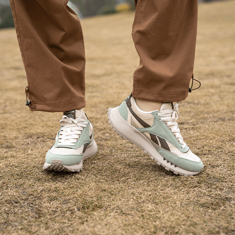 Кроссовки для бега REEBOK CL LEGACY W+ Низкие беговые кроссовки унисекс бежево-зеленые - изображение 7