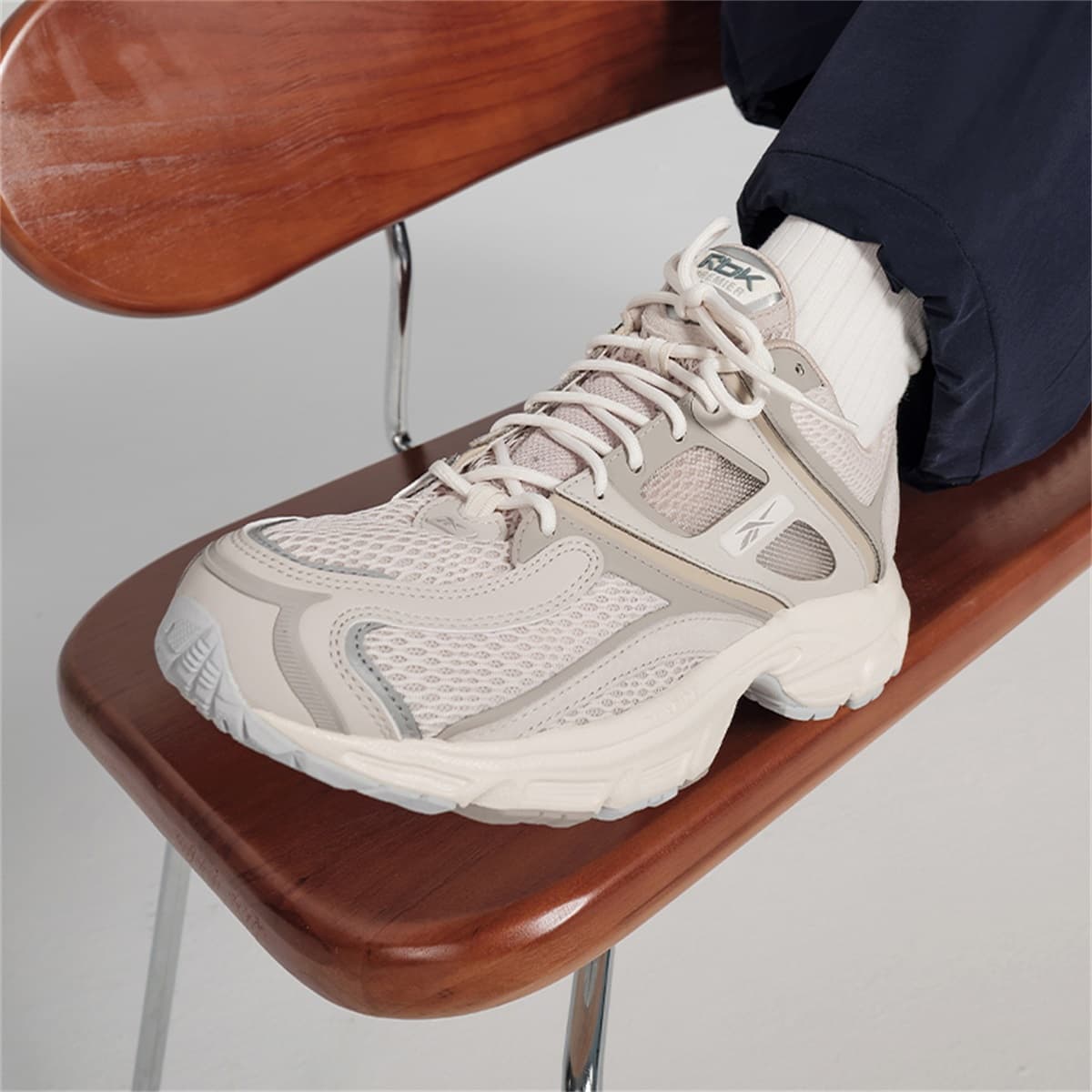 Кроссовки для бега Reebok RBK PREMIER TRINITY KFS - изображение 7