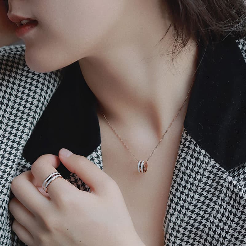 Ожерелье Daniel Wellington - изображение 3