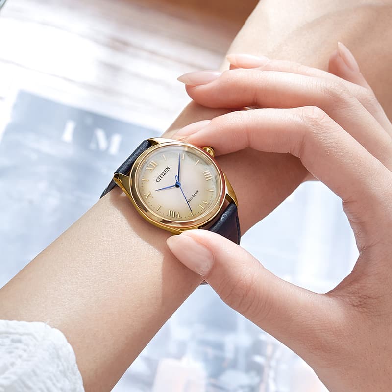 Часы Citizen Eco-Drive Women's Yellow Dial - изображение 5