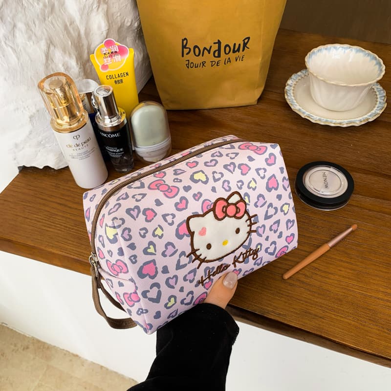 Sanrio Hello Kitty Модный дорожный органайзер из полиэстера для женщин в розовом леопардовом принте - изображение 4
