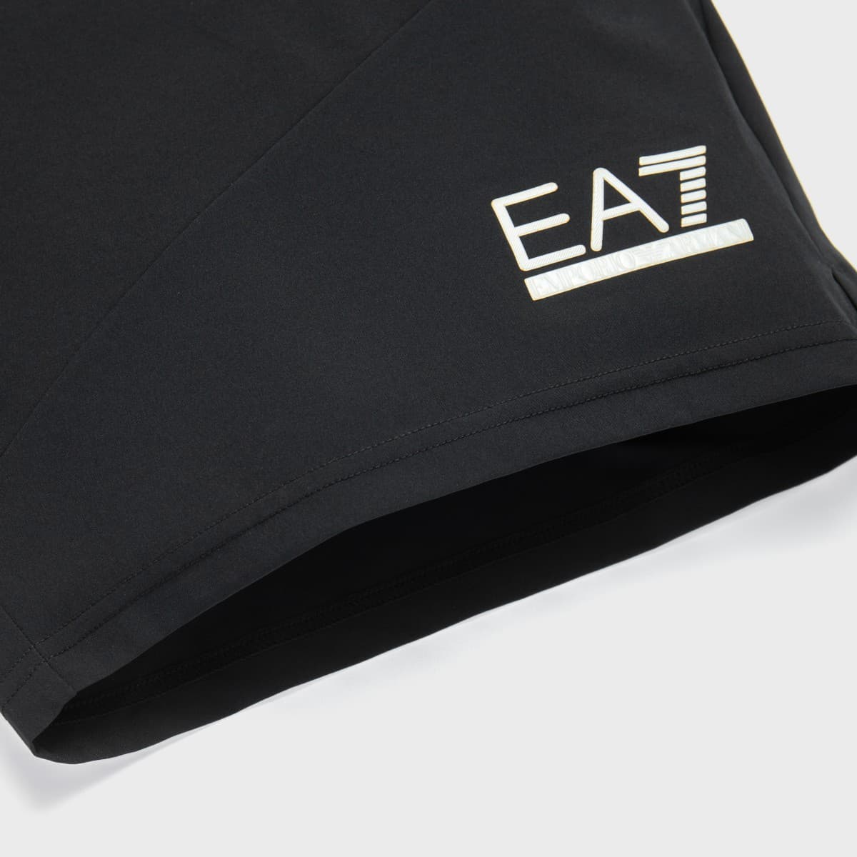 Шорты EMPORIO ARMANI EA7 SS24 Logo - изображение 6