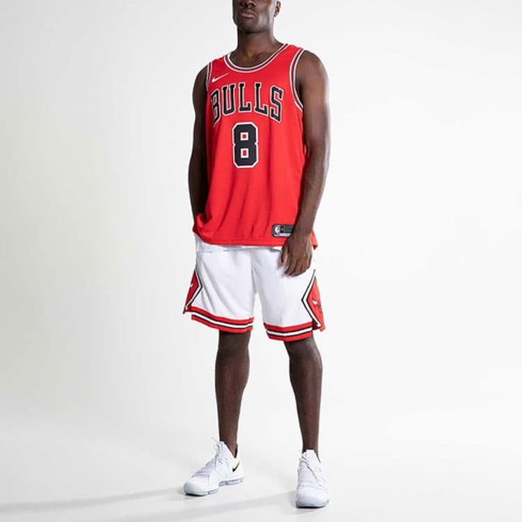 Баскетбольные шорты Nike NBA Chicago Bulls Shorts White - изображение 5