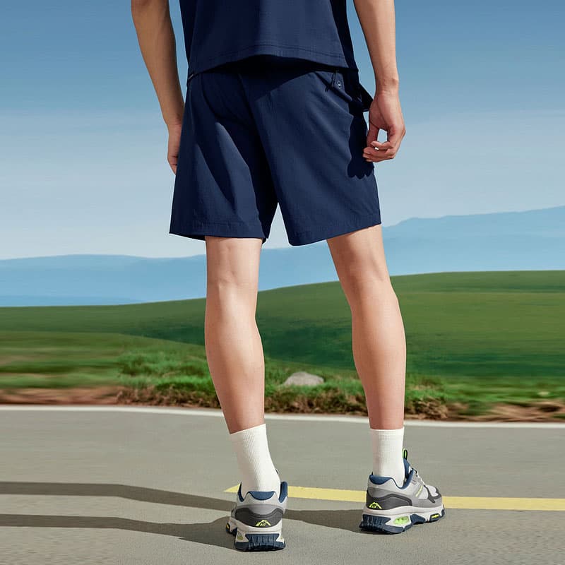 Тренировочные штаны Skechers - изображение 3