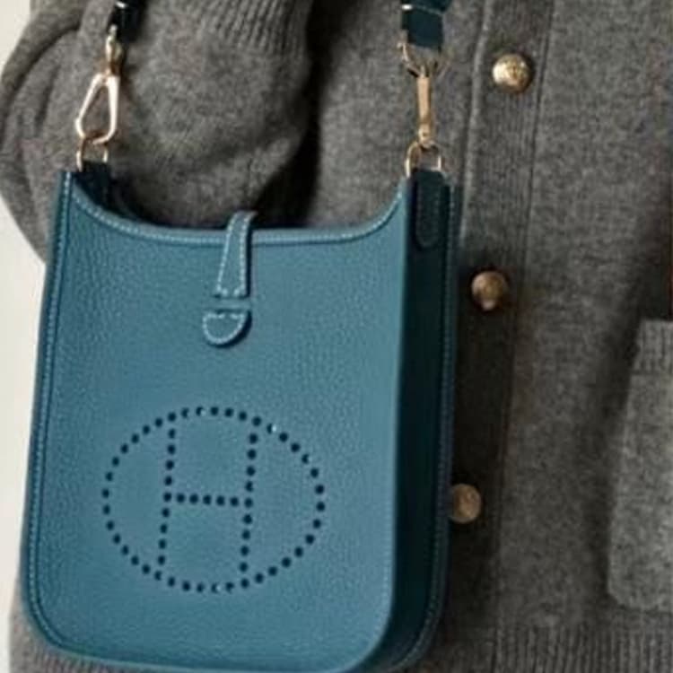 Сумка через плечо HERMES Evelyne 16 Clemence D2 NEW BLEU JEAN - изображение 6