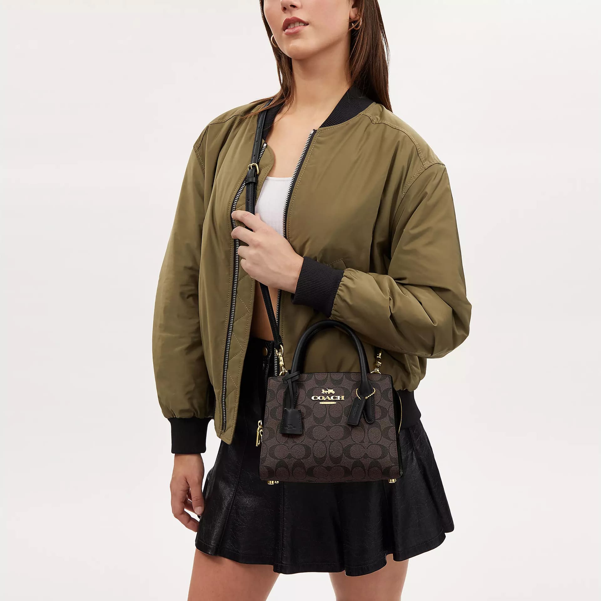 Сумка Coach Andrea Carryall 22 - изображение 4
