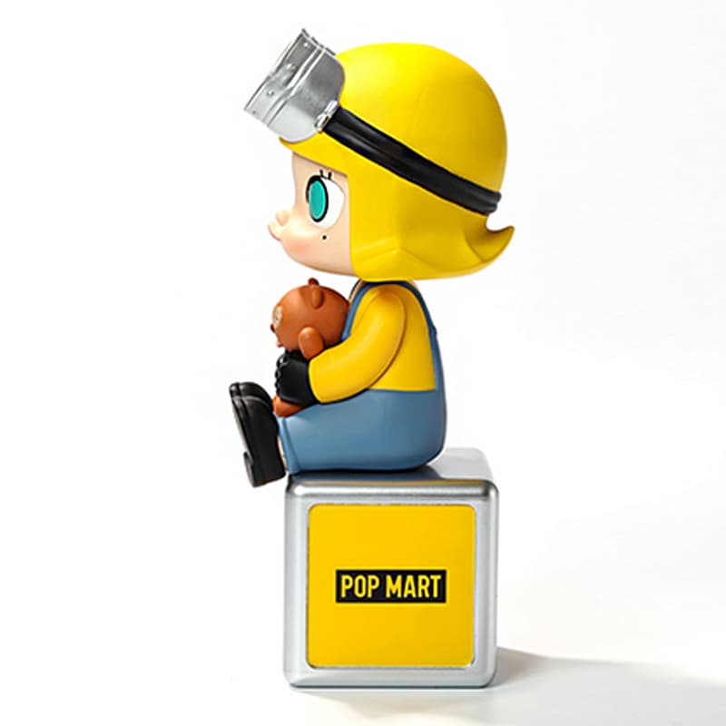 Фигурка POP MART MOLLY 17cm - изображение 3