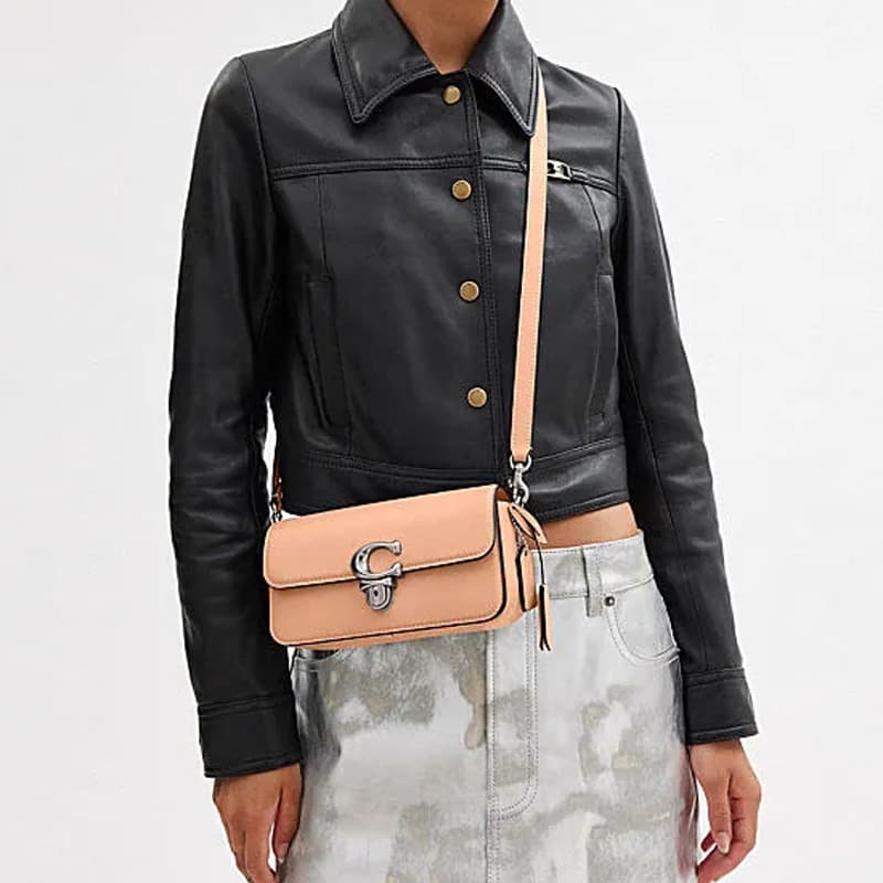 Мини-сумка Coach Studio Silver Logo Flap Bag Small Nude - изображение 6