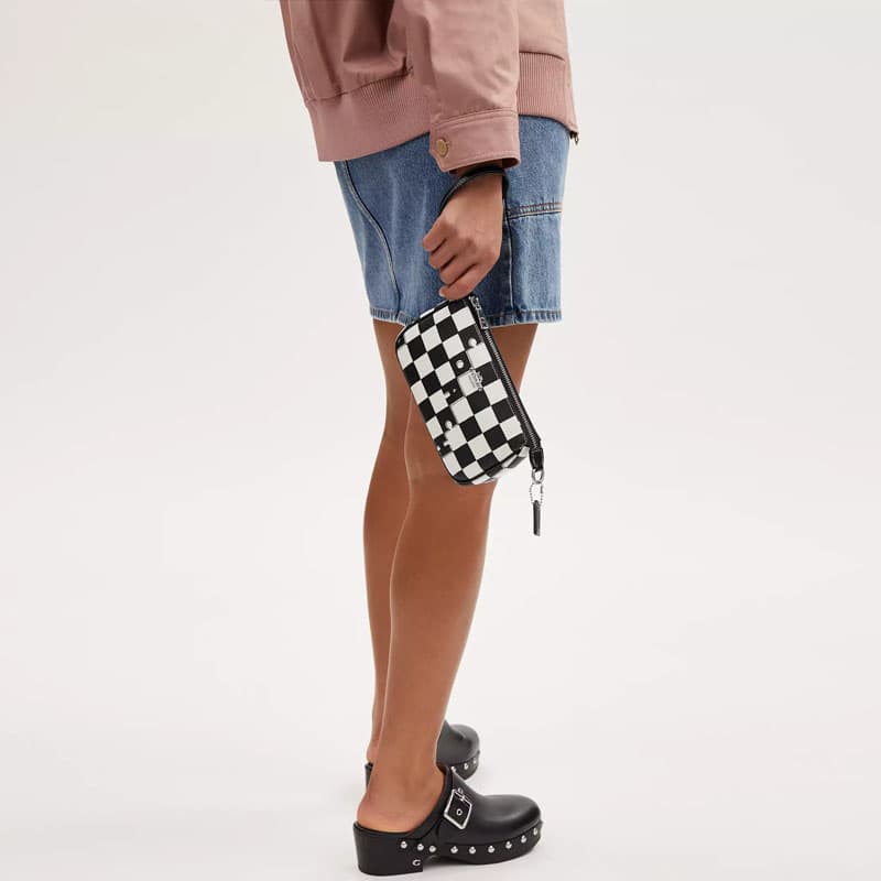 Мини-сумка COACH Nolita 19 - изображение 5