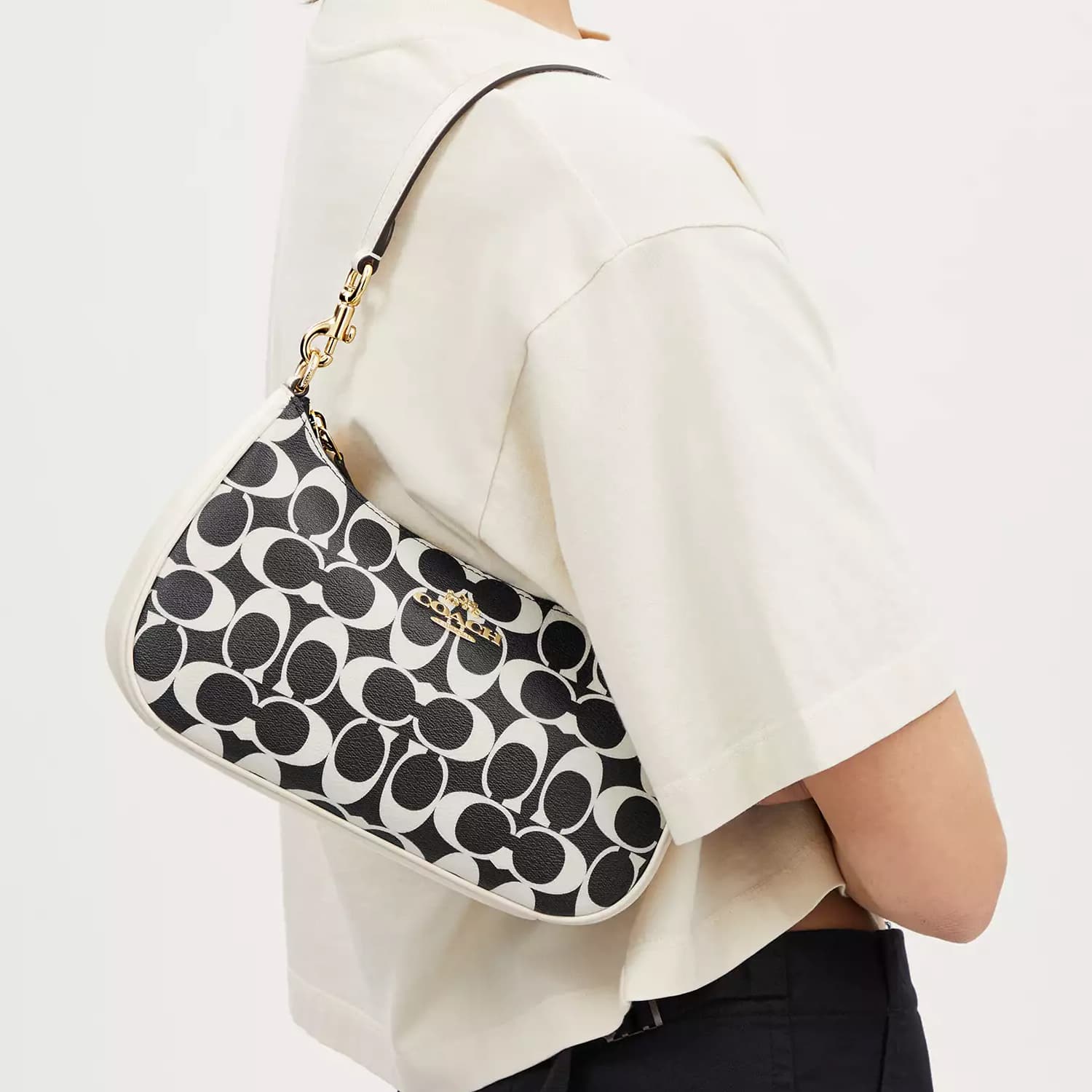 Сумка COACH Teri 24 Black - изображение 5