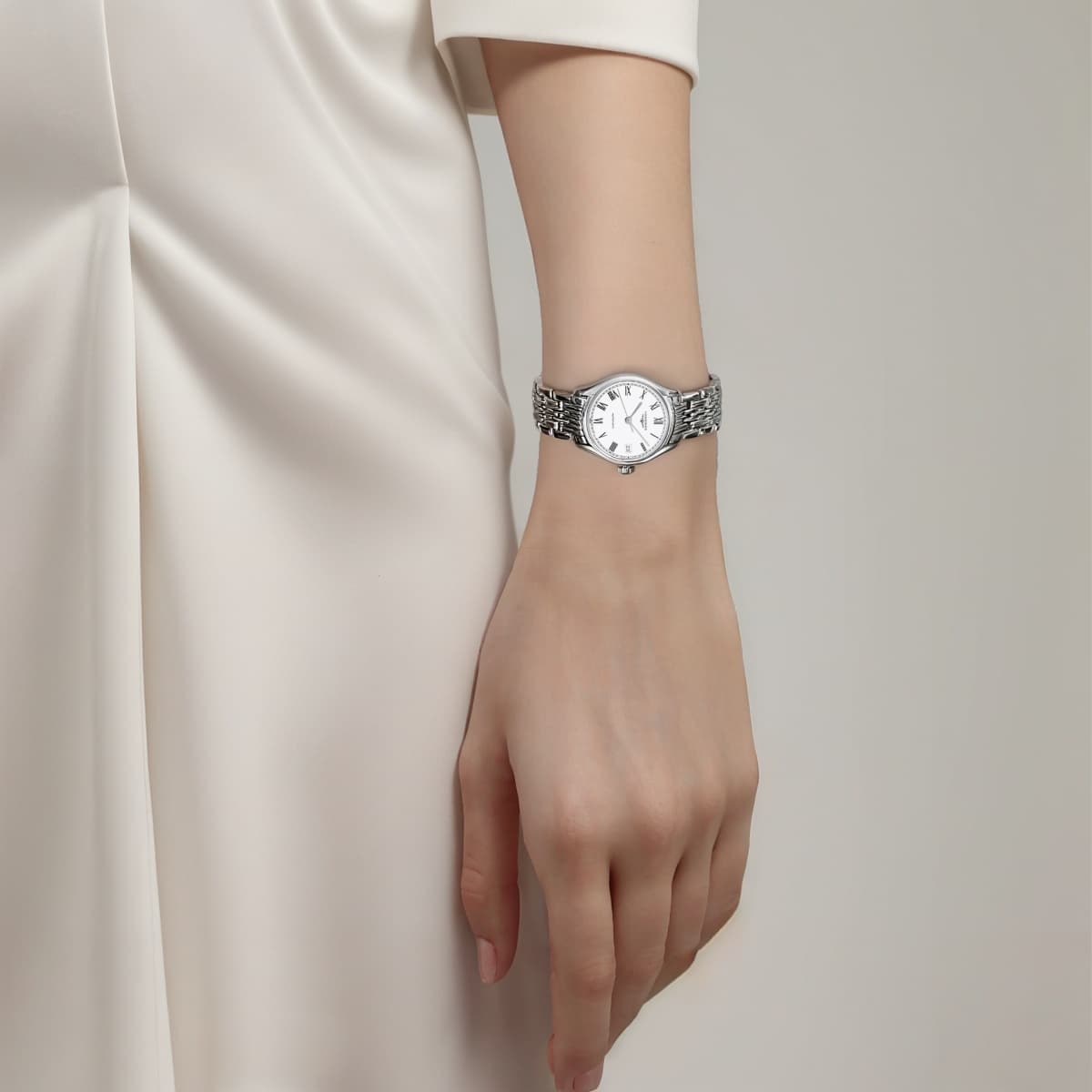 Часы LONGINES 25mm L4.360.4.11.6 - изображение 8