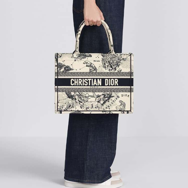 Сумка Dior Book Tote Zodiac Embroidery - изображение 9