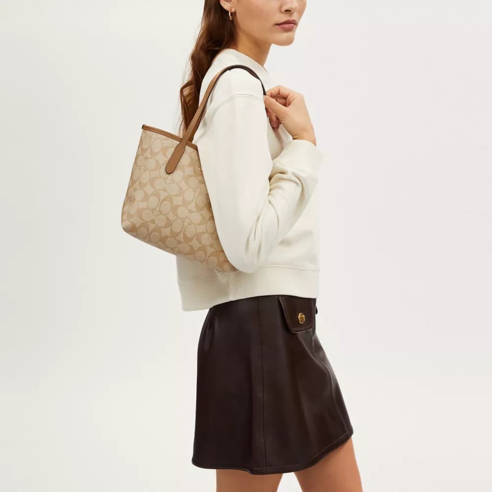 Мини-сумка COACH City 23 - изображение 4