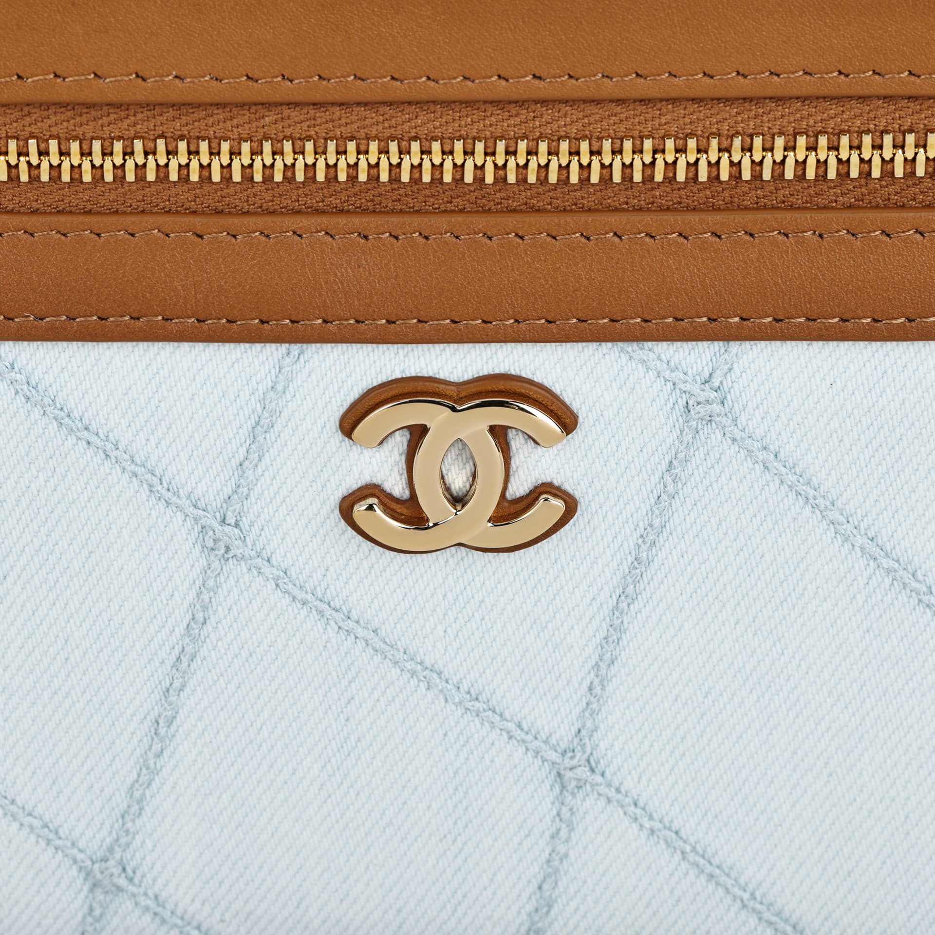 Сумка CHANEL 26M coco-Beach C Logo - изображение 5