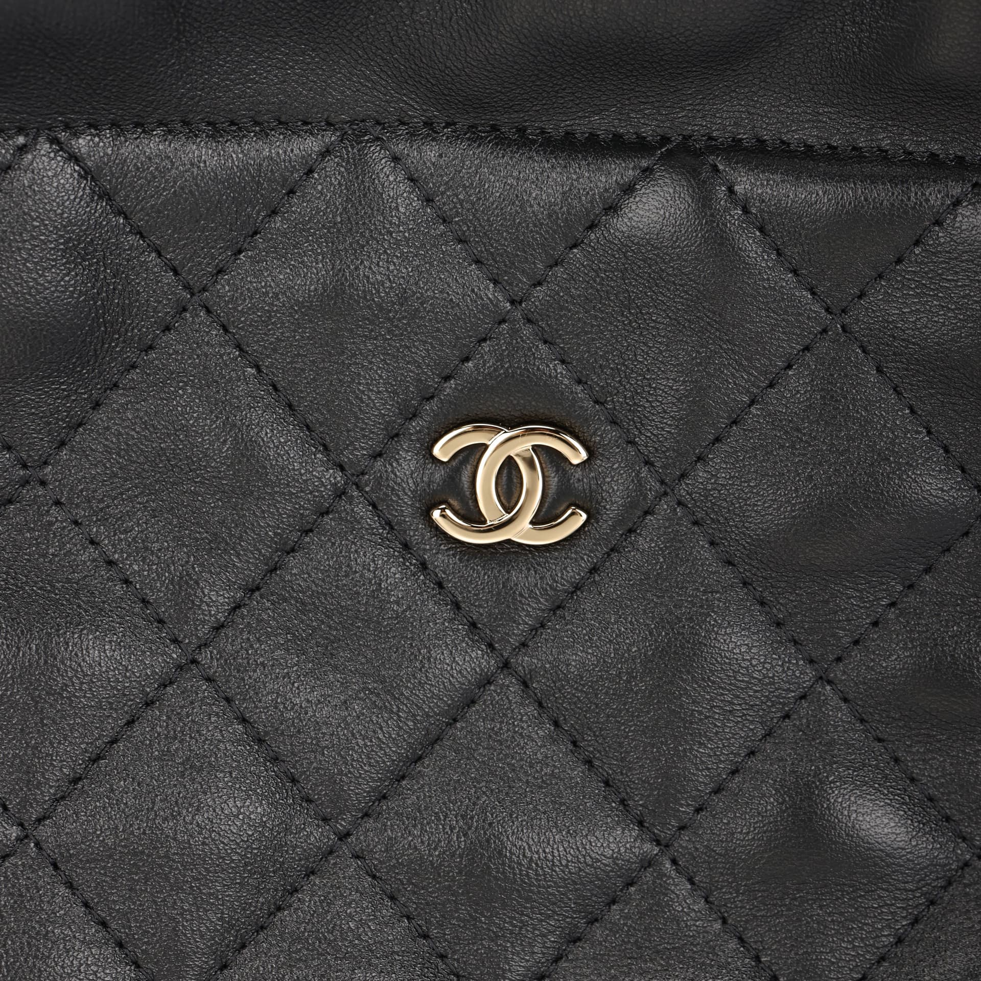 Сумка через плечо CHANEL 26S C Logo - изображение 7