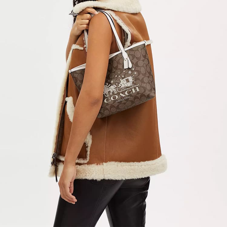 Мини-сумка COACH City Logo Tote - изображение 5