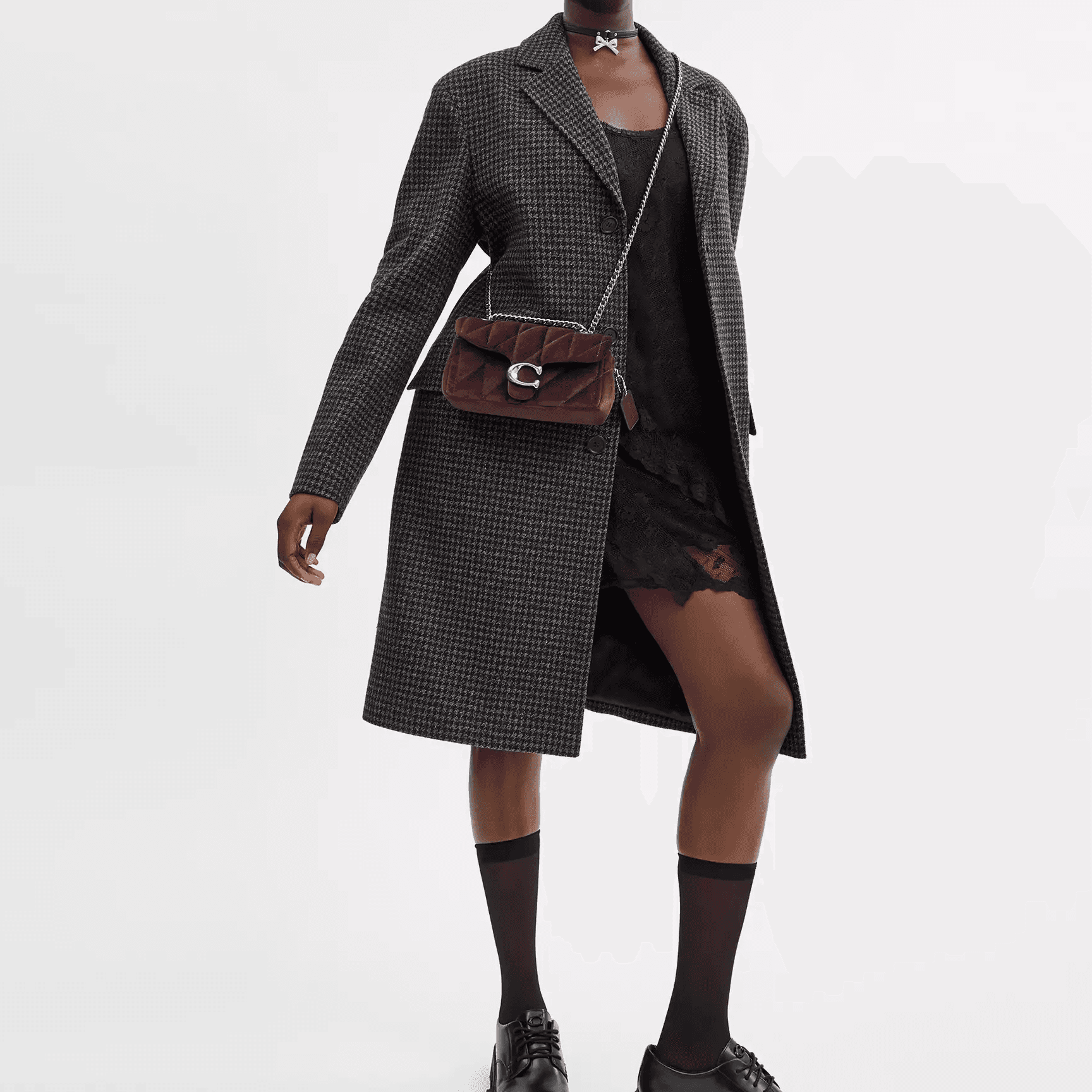 Сумка через плечо COACH Tabby 20 Merlot - изображение 7