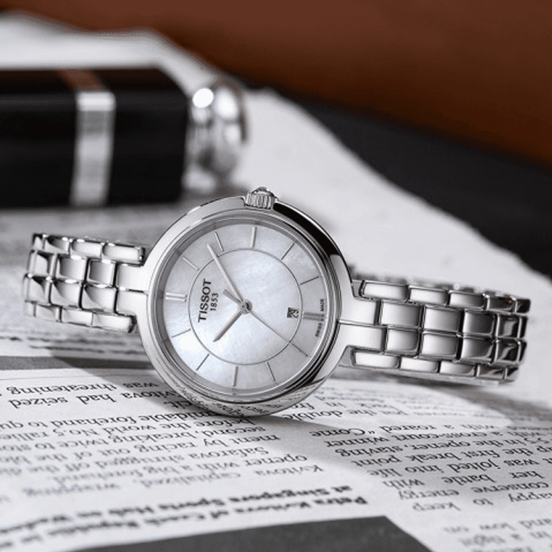 Часы TISSOT 30mm T094.210.11.111.00 - изображение 9