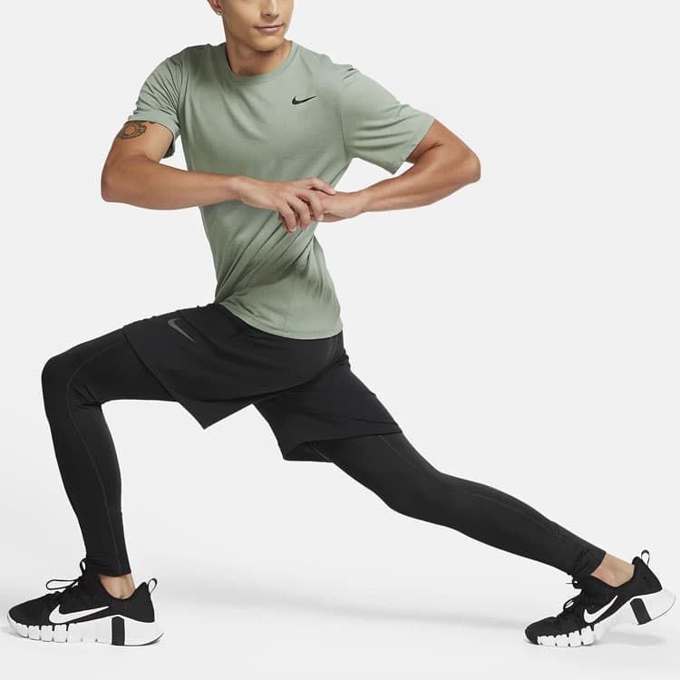 Спортивная одежда Nike - изображение 4