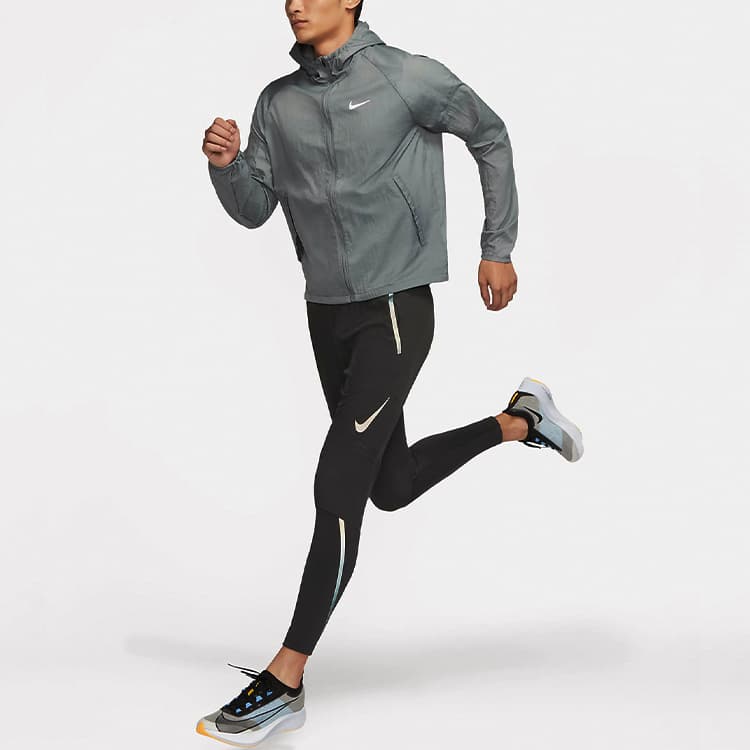 Куртка Nike Essential logo - изображение 3