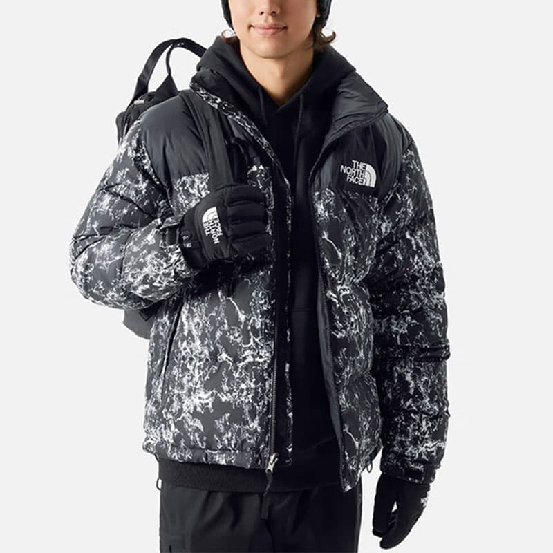 Зимняя куртка The North Face 1996 Nuptse Black - изображение 4