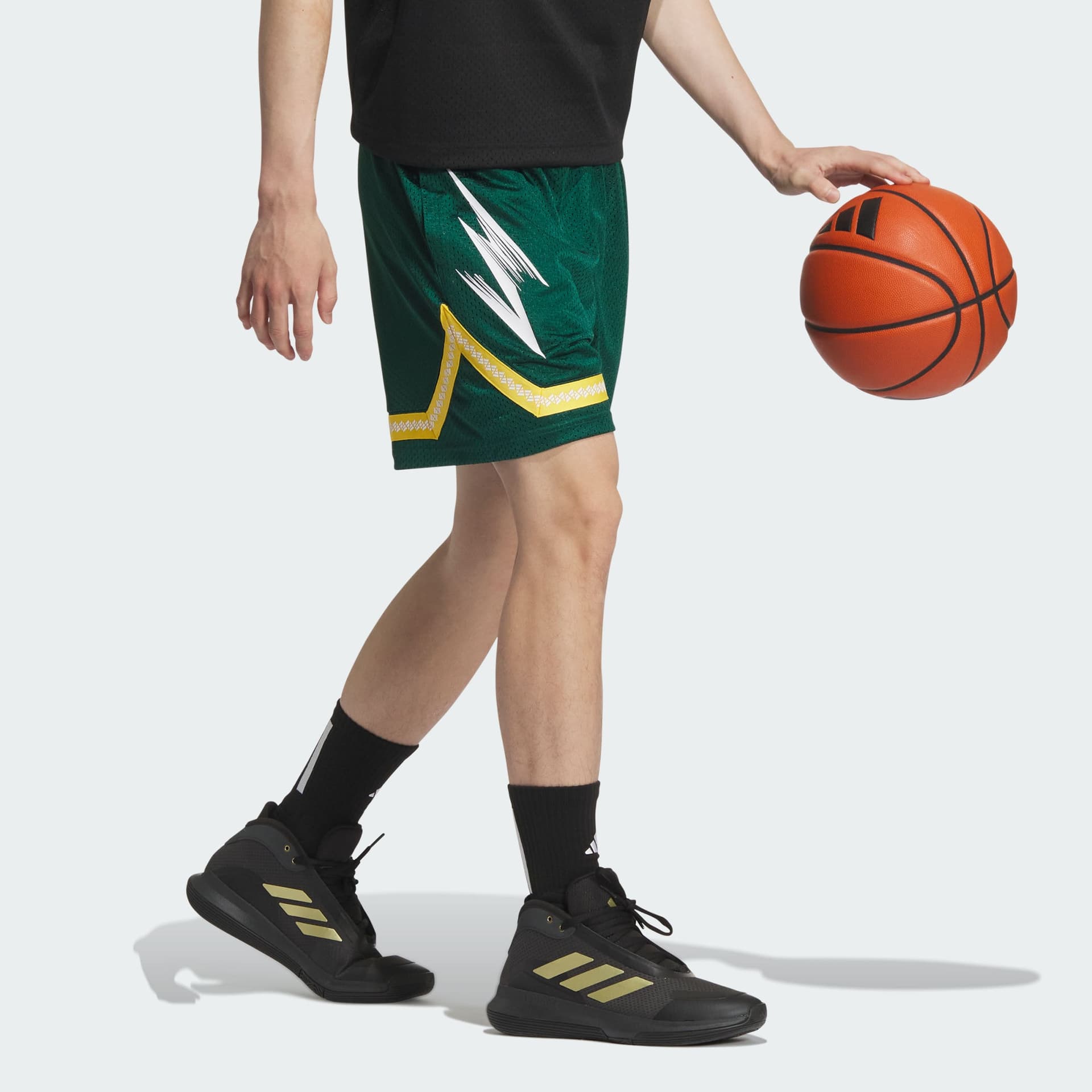 Баскетбольные шорты adidas Basketball Shorts Forest Green - изображение 2