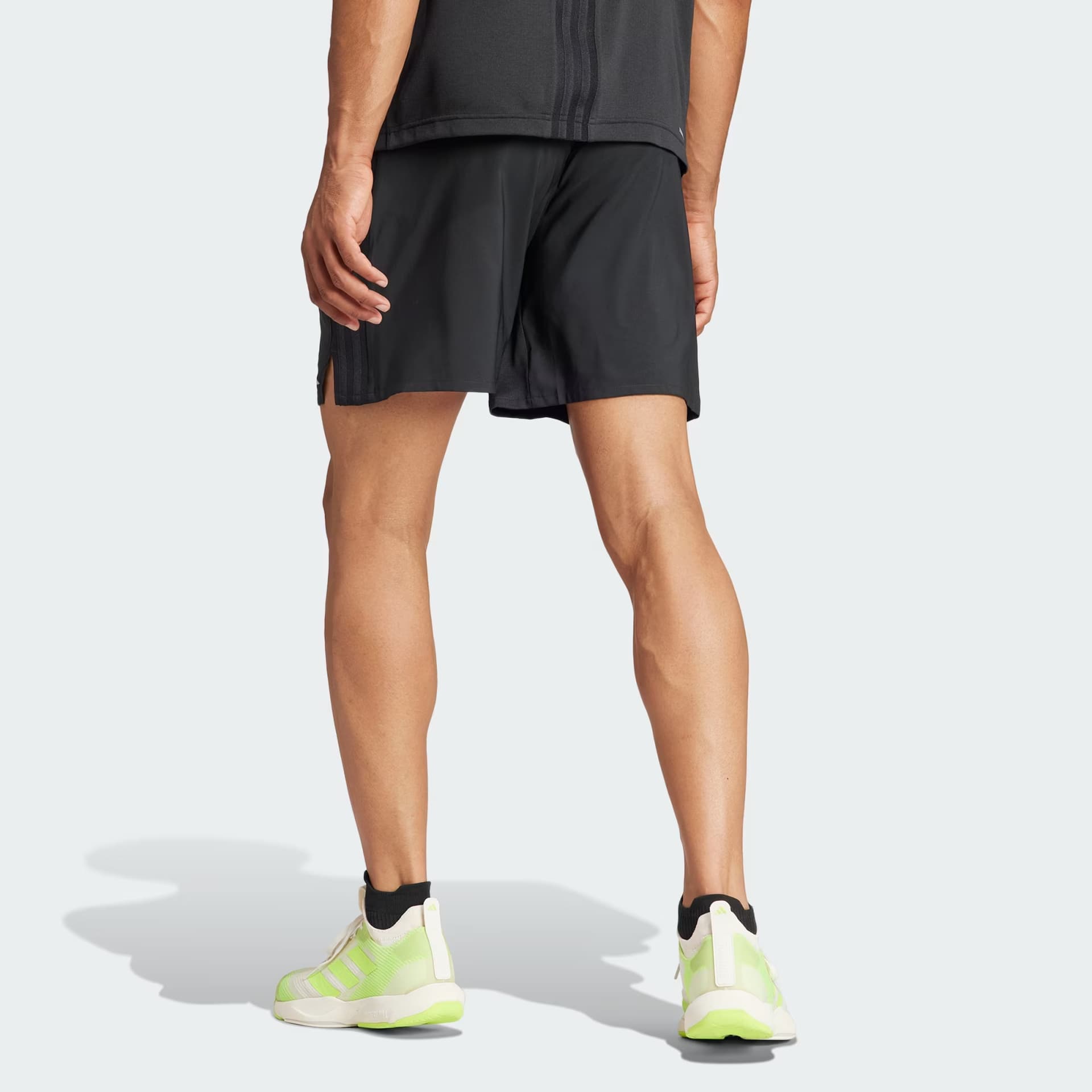 Тренировочные штаны adidas Hiit Workout 3-Stripes Shorts Logo - изображение 3