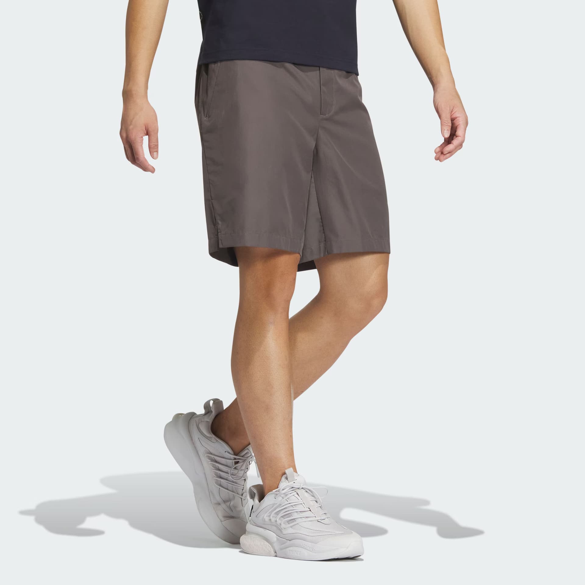 Тренировочные штаны adidas City Escape Woven Shorts - изображение 6