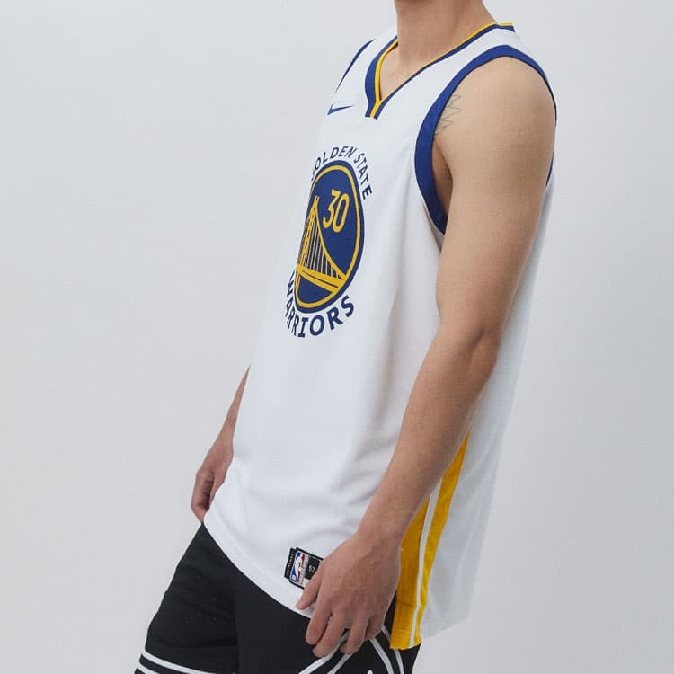 Баскетбольная майка Nike NBA SW 22-23 3 - изображение 4