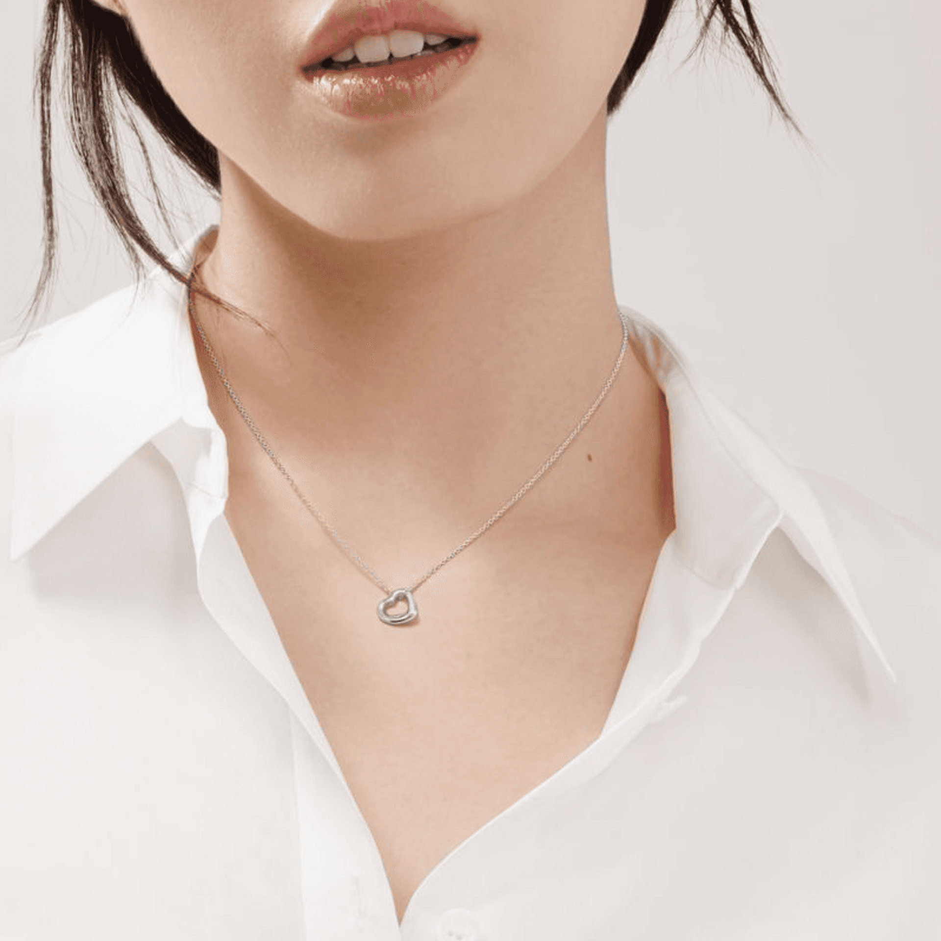 Ожерелье Tiffany & Co. Elsa Peretti Open Heart Necklace - изображение 4