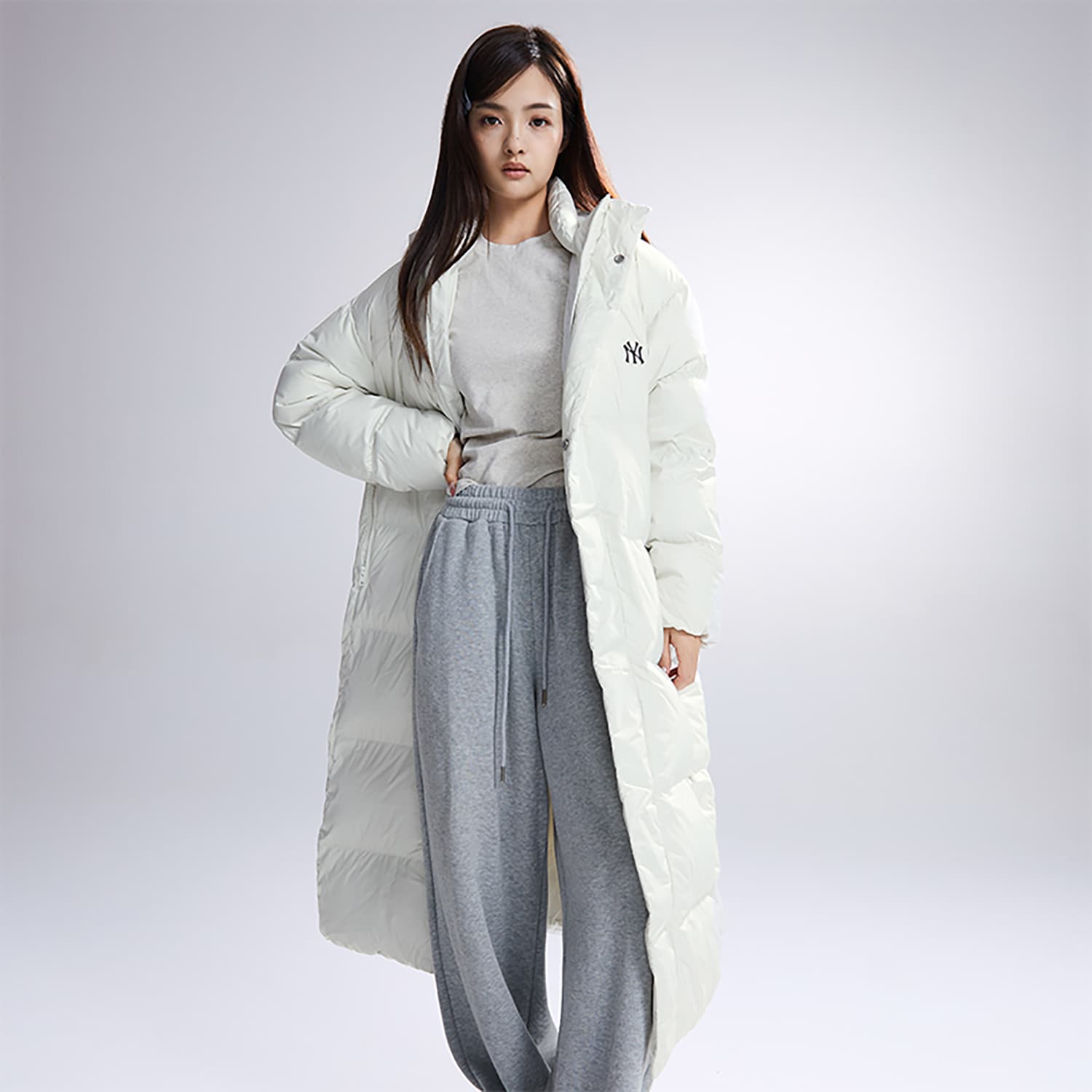 Зимняя куртка MLB 23FW Retro Down Jacket White - изображение 3