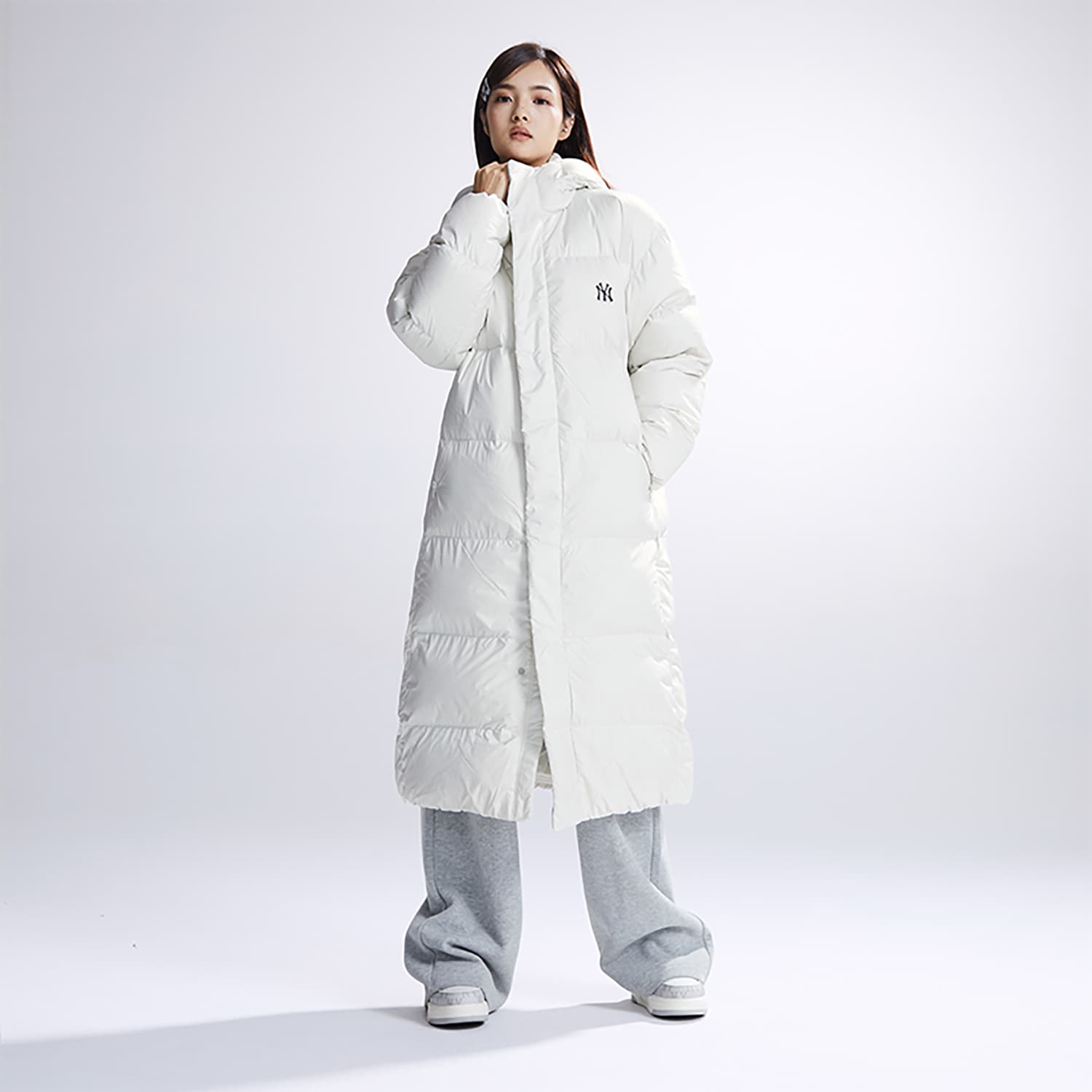Зимняя куртка MLB 23FW Retro Down Jacket White - изображение 6