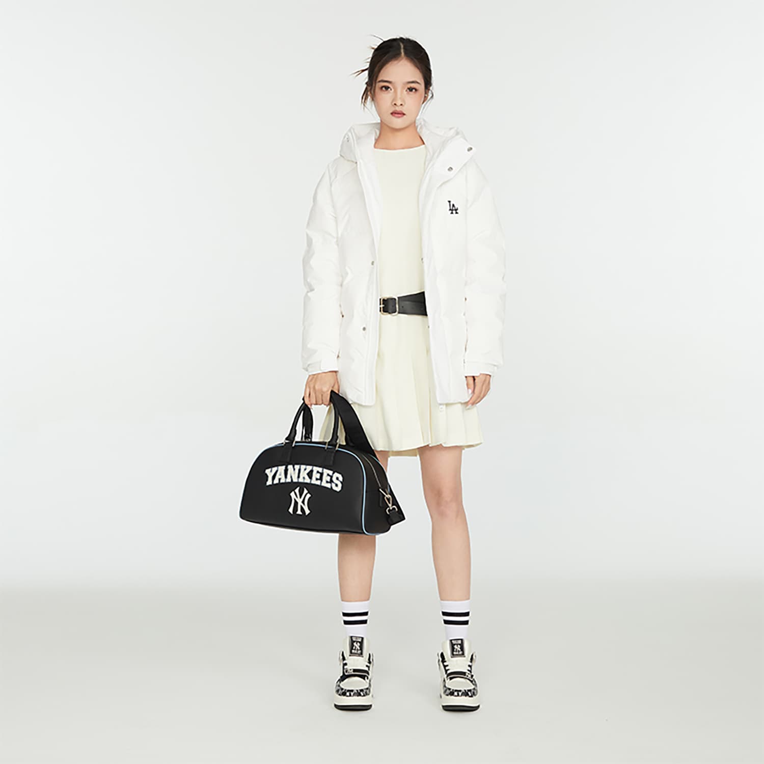 Зимняя куртка MLB 23FW - изображение 9