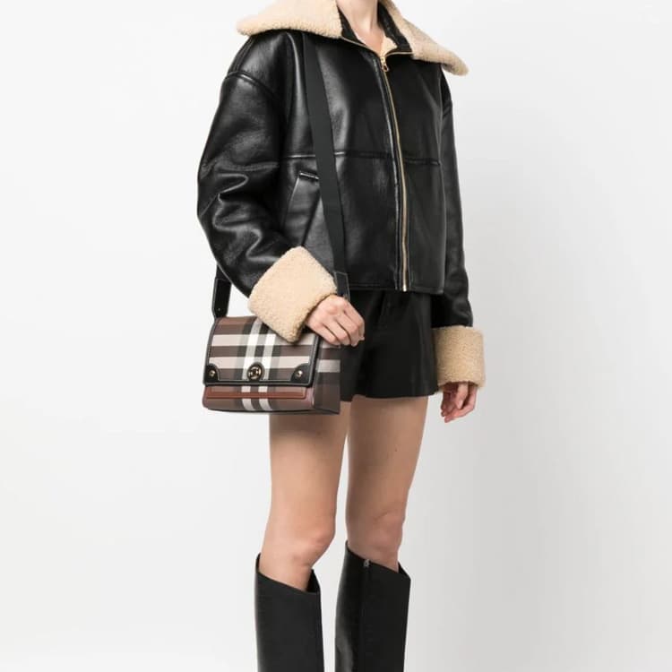 Сумка через плечо Burberry - изображение 5
